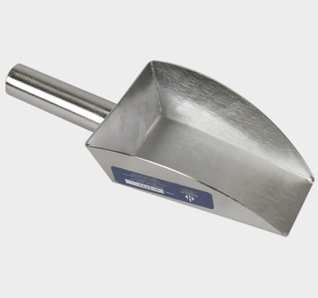 Scoop, Stainless steel, Flat Nose Supports the following standards: ASTM D4914, ASTM C702  Flat Nose, Stainless Steel Scoop—  Bowl Vol./Water (oz/cu. in.): 6.6 (12.2), Length: 5-1/2